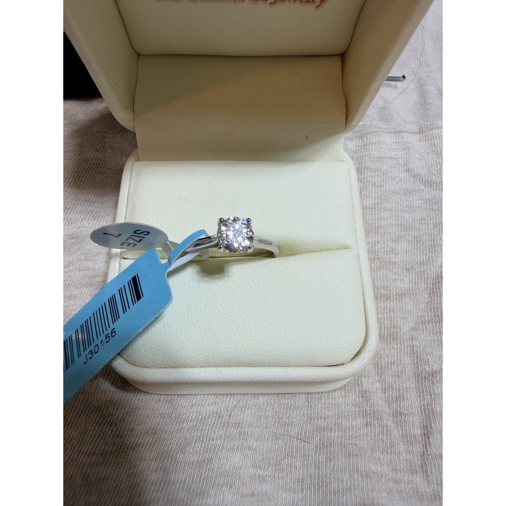 .8 Ct Round Cut Solitaire VVS D Moissanite Engagement Ring S925 Sterling Silver